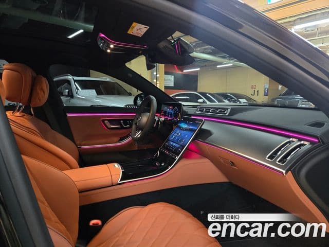 Mercedes-Benz S-Class 2025 — фото 7 из 20