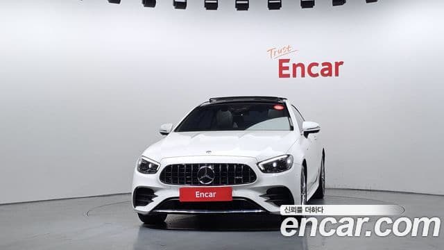 Mercedes-Benz E-Class 2021 — ფოტო 3/20