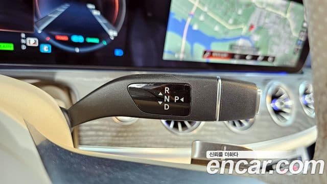Mercedes-Benz E-Class 2021 — ფოტო 9/20