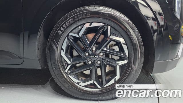 Kia Carnival 2024 — фото 5 из 20
