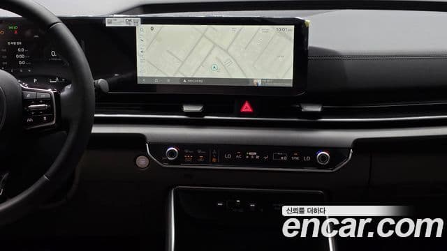 Kia Carnival 2024 — фото 15 из 20