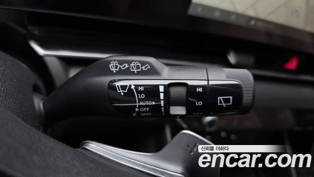 Kia Carnival 2024 — Şəkil 19/20