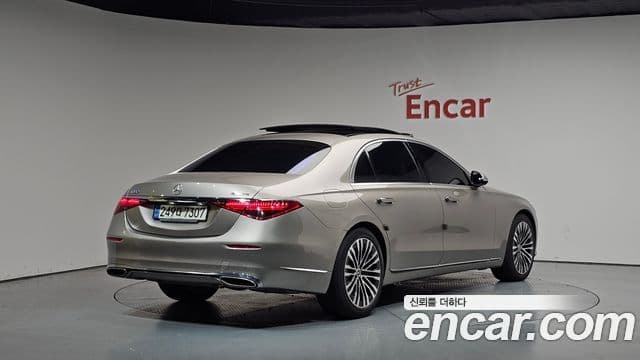 Mercedes-Benz S-Class 2021 — ფოტო 30/40