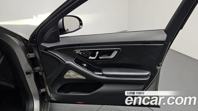 Mercedes-Benz S-Class 2021 — ფოტო 29/40