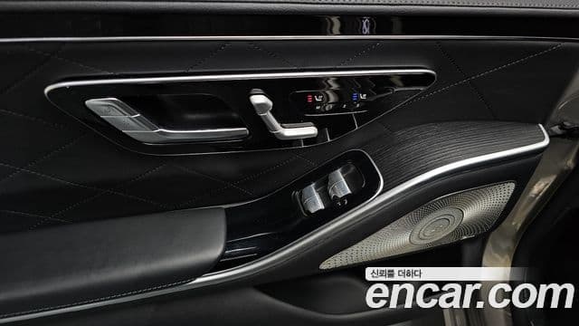 Mercedes-Benz S-Class 2021 — ფოტო 14/40