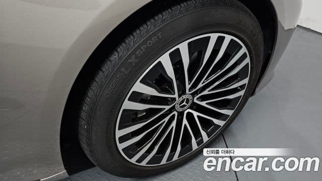 Mercedes-Benz S-Class 2021 — ფოტო 32/40
