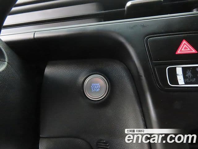 Hyundai Staria 2021 — фото 15 из 20