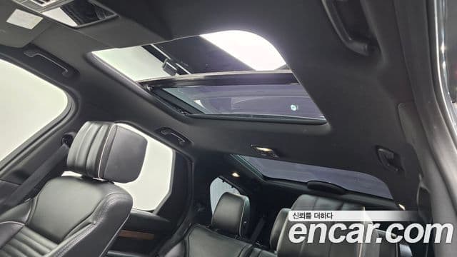 Land Rover Discovery 5 2018 — Photo 6/20
