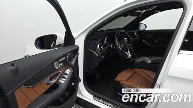 Mercedes-Benz GLC-Class 2022 — Şəkil 10/20