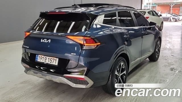 Kia Sportage 2022 — Şəkil 3/18