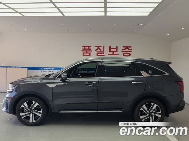 Kia Sorento 2022 — ფოტო 4/20