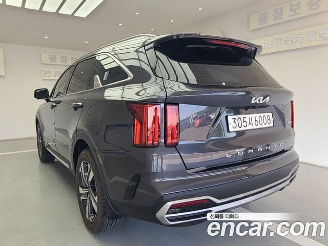 Kia Sorento 2022 — ფოტო 5/20