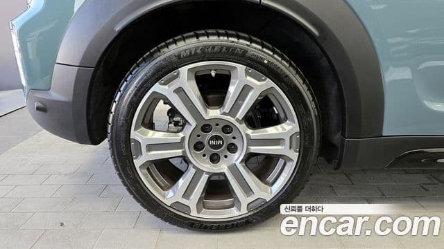 Mini Cooper S Countryman 2023 — ფოტო 5/20