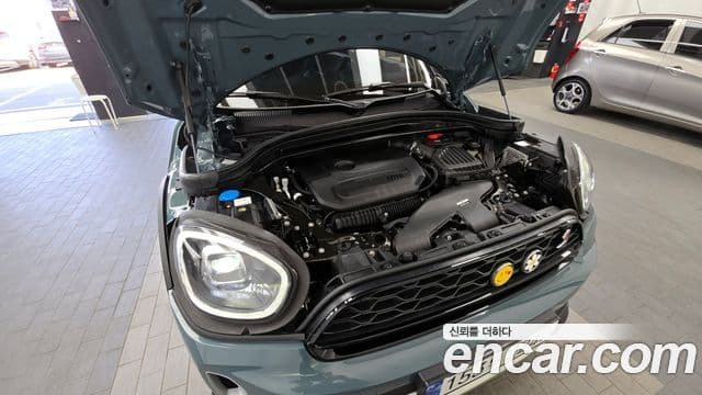 Mini Cooper S Countryman 2023 — ფოტო 6/20