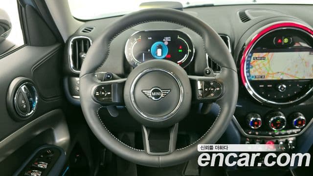 Mini Cooper S Countryman 2023 — ფოტო 13/20