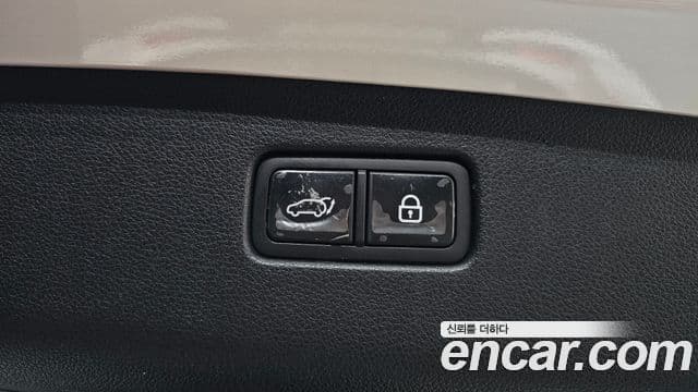 Genesis GV70 2021 — Şəkil 16/20
