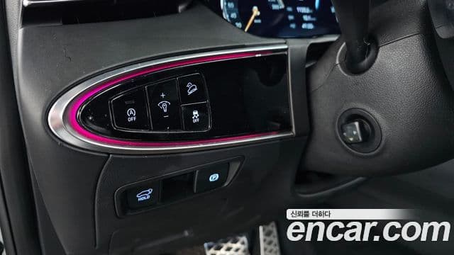 Genesis GV70 2021 — Şəkil 20/20