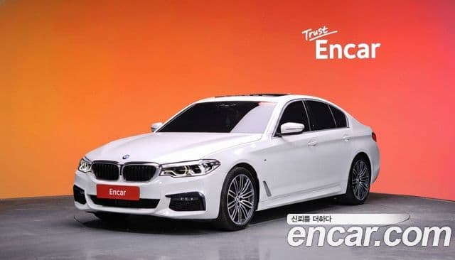 BMW 5 Series 2020 — ფოტო 1/20