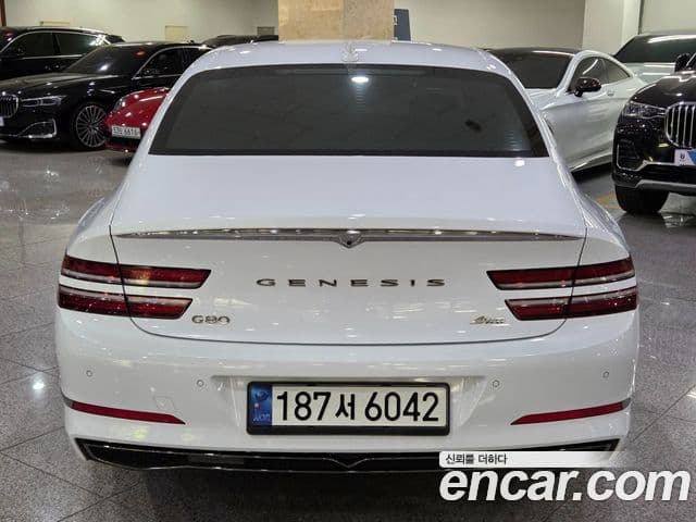 Genesis G80 2021 — ფოტო 13/20