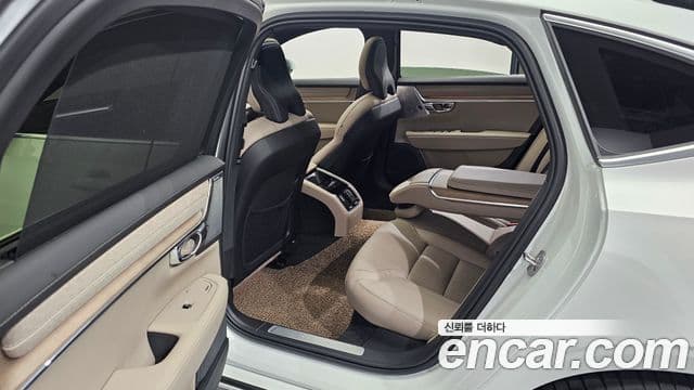 Volvo S90 2025 — фото 11 из 20