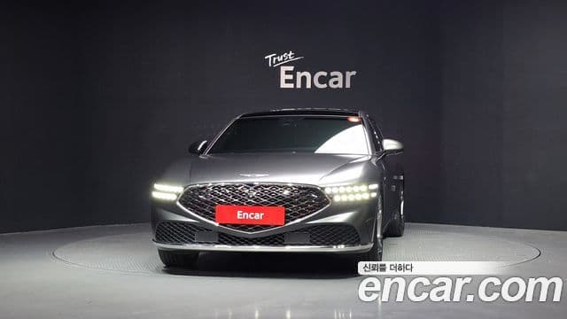 Genesis G90 2023 — Photo 20/41