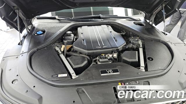 Genesis G90 2023 — Photo 4/41