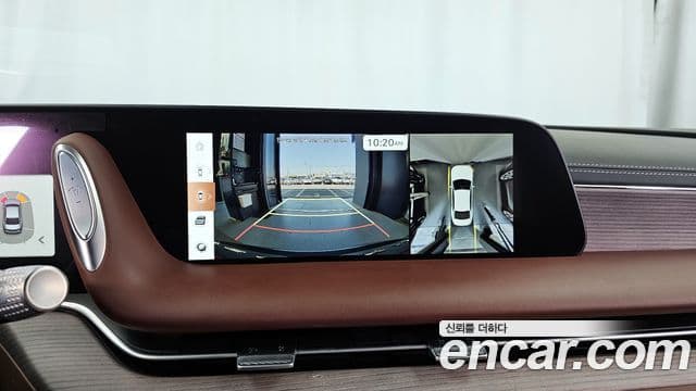 Genesis G90 2023 — Photo 17/41