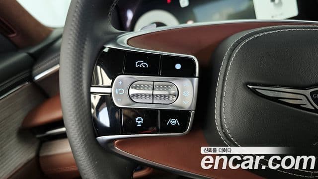 Genesis G90 2023 — Photo 22/41