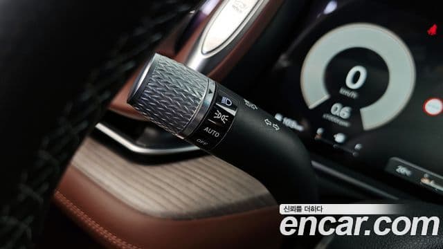 Genesis G90 2023 — Photo 38/41