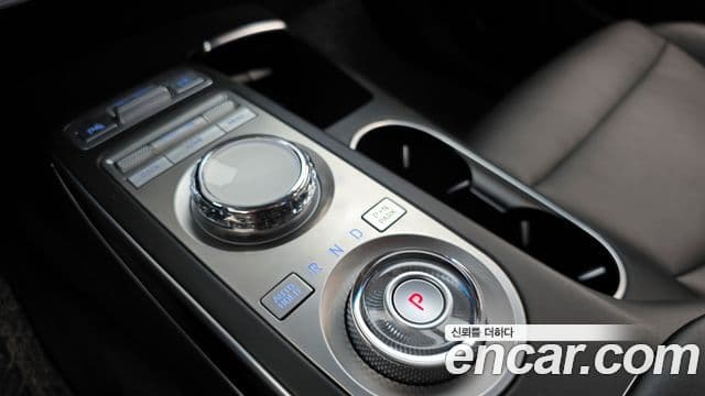 Genesis GV70 2021 — Şəkil 7/20