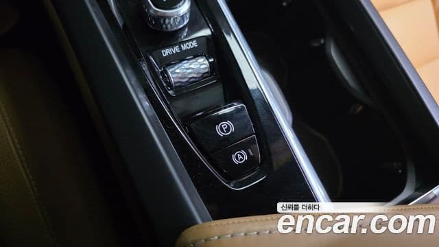 Volvo V60 Cross Country 2020 — Photo 6/36