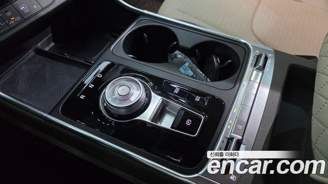 Kia Carnival 2024 — Şəkil 6/20