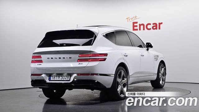 Genesis GV80 2022 — Şəkil 2/20