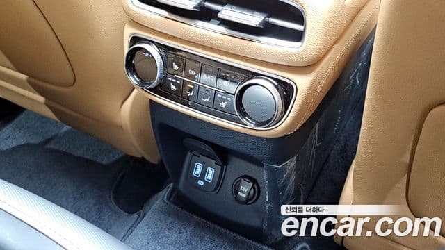 Genesis GV80 2022 — Şəkil 17/20