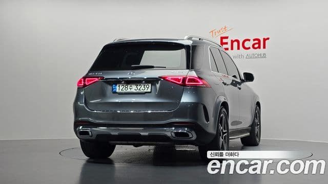 Mercedes-Benz GLE-Class 2021 — Фото 4/20