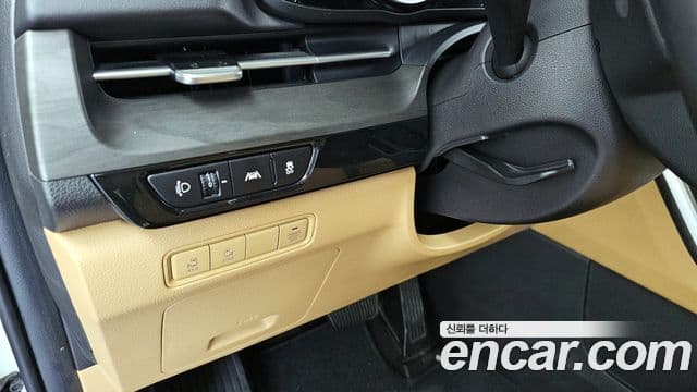 Kia Carnival 2021 — Şəkil 21/30