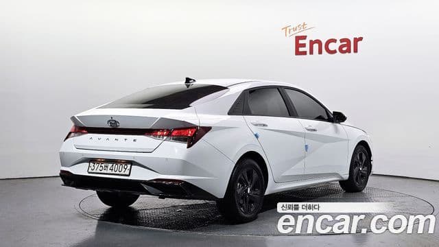 Hyundai Avante 2022 — ფოტო 2/20