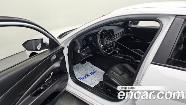 Hyundai Avante 2022 — ფოტო 10/20