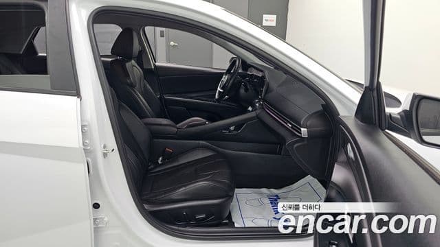 Hyundai Avante 2022 — ფოტო 12/20