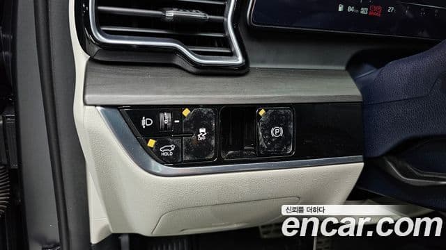 Kia Sportage 2021 — Фото 18/20