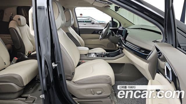 Kia Carnival 2024 — Фото 11/20