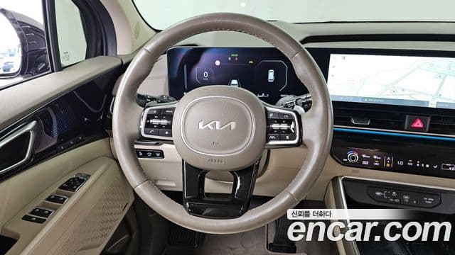 Kia Carnival 2024 — Фото 13/20