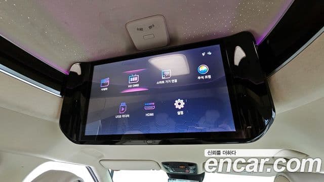 Kia Carnival 2024 — Фото 19/20
