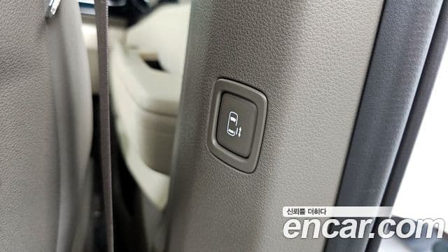 Kia Carnival 2024 — Photo 26/38