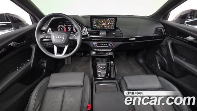 Audi Q5 2021 — ფოტო 7/20