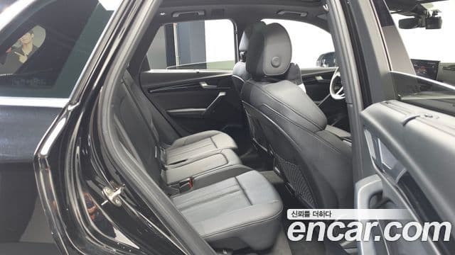 Audi Q5 2021 — ფოტო 11/20