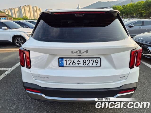 Kia Sorento 2024 — Şəkil 5/18