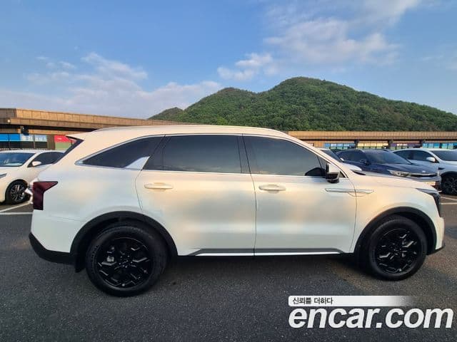 Kia Sorento 2024 — Şəkil 7/18