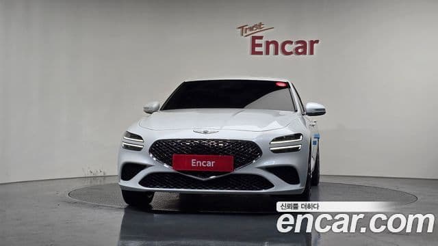 Genesis G70 2023 — ფოტო 2/33