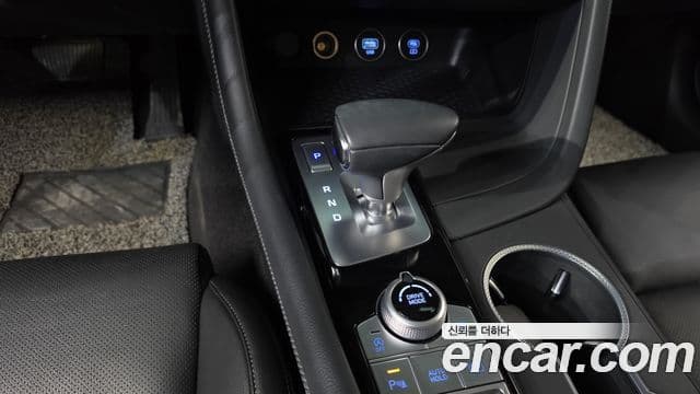 Genesis G70 2023 — ფოტო 13/33